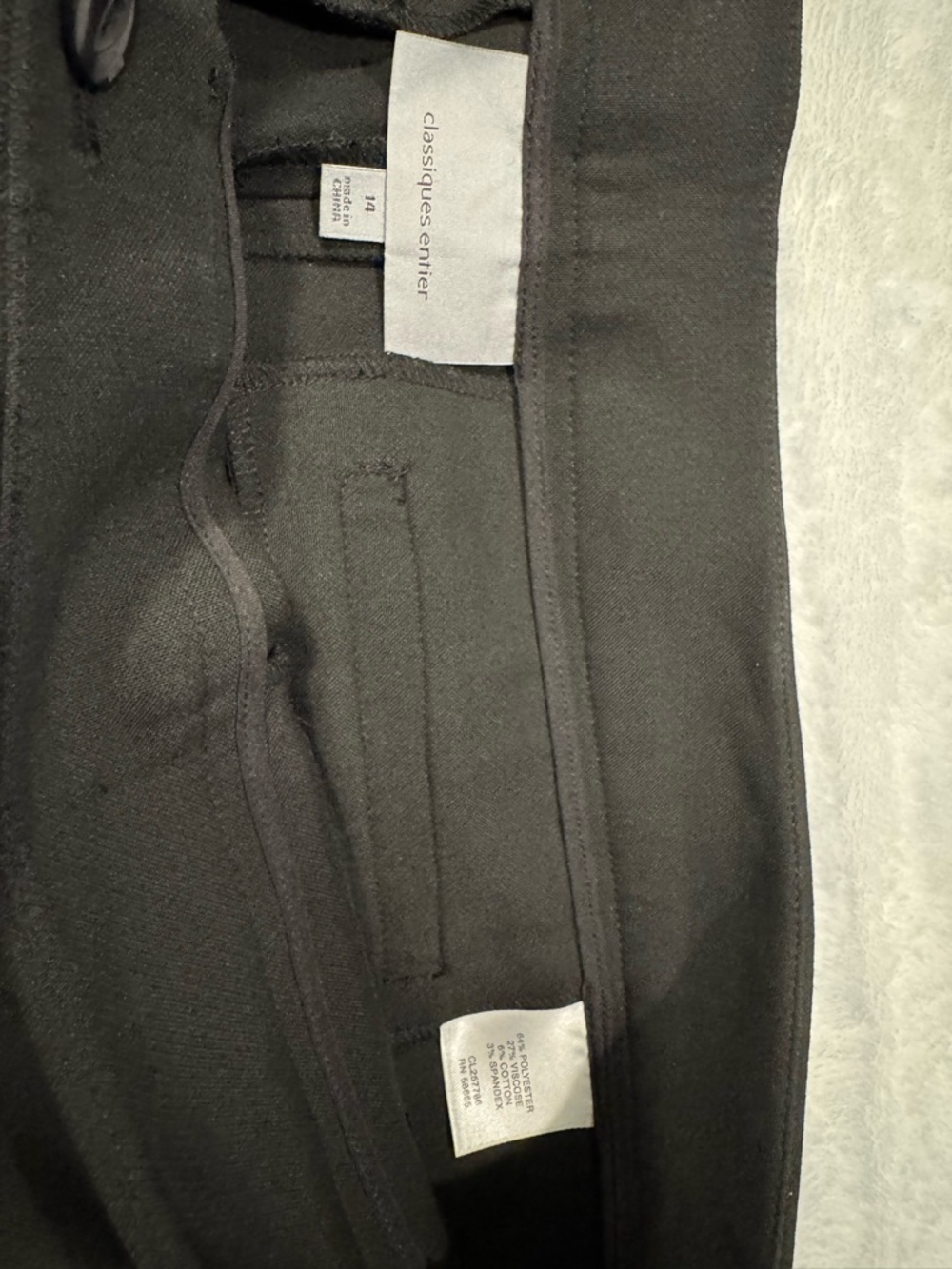 Classiques Entier Black Cropped Ankle Pants - Picture 4 of 8